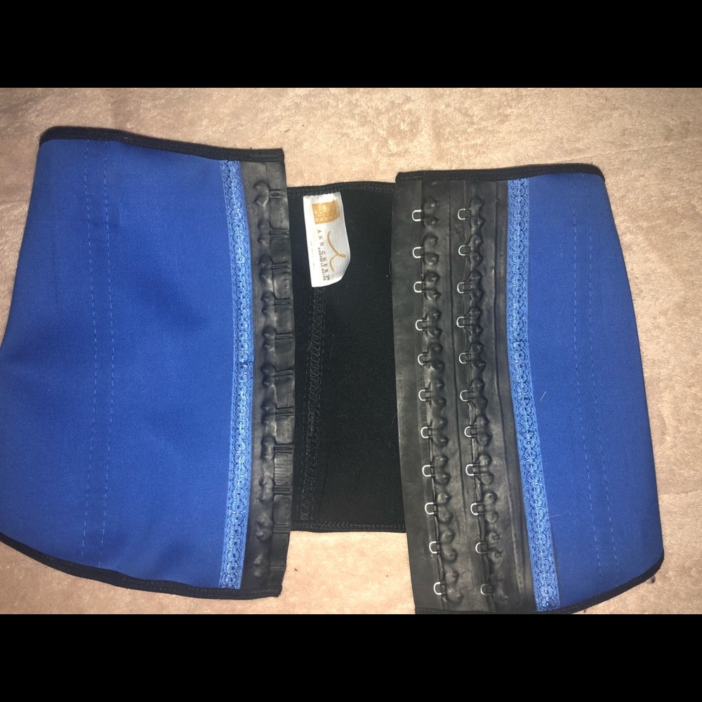 Waist trainer for medium sized waist